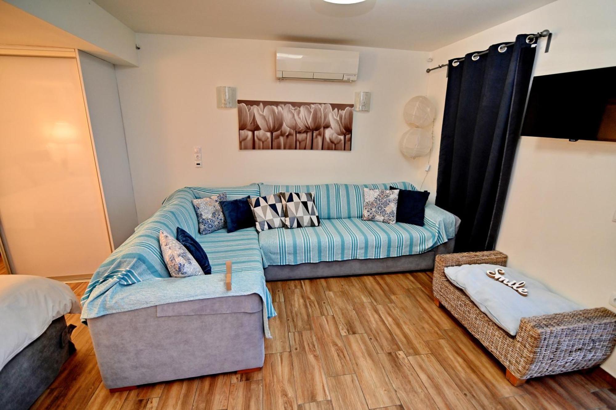 Kalamata Suites By 'Elite' Exterior foto